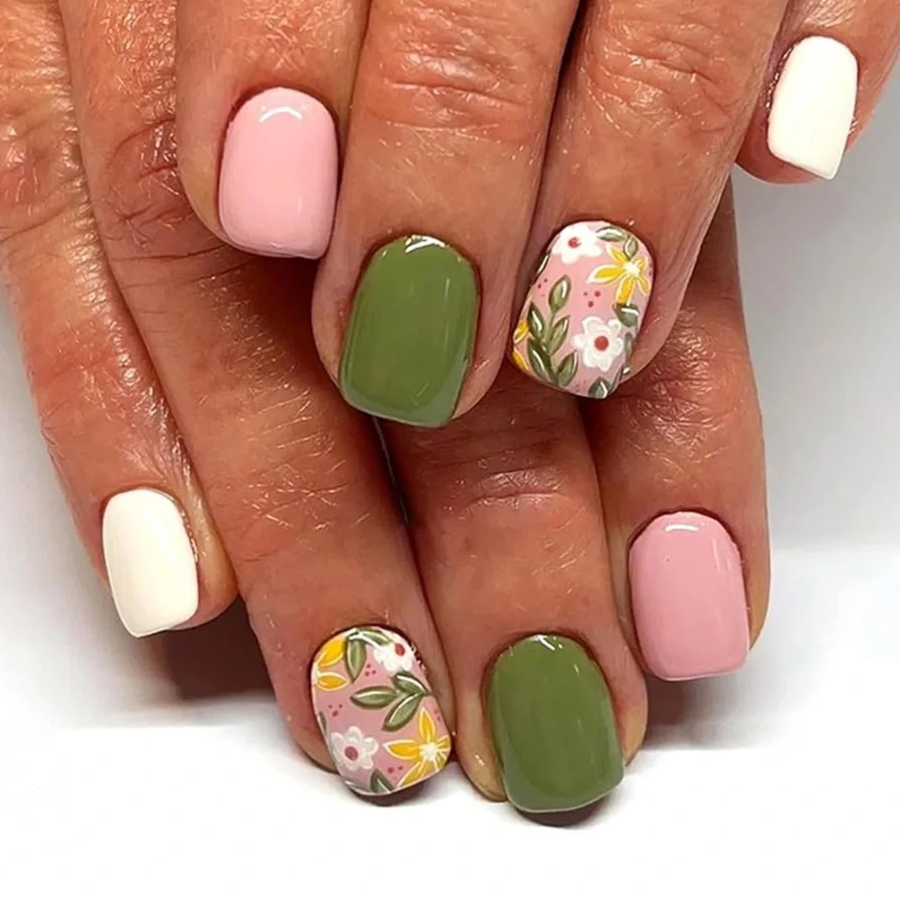 Floral Press On Nails